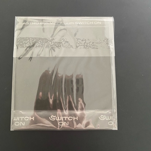 KPOP / ASTRO / YOON SANHA POLAROID - Picture 4 of 5